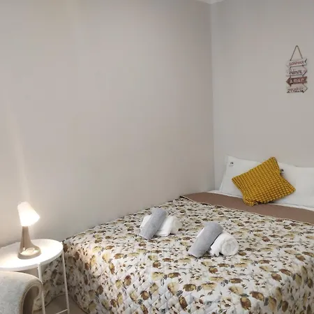 Ti Neves - Lejlighed